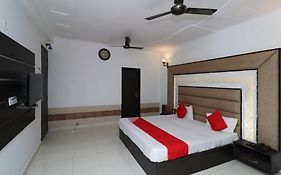 Hotel O Shanti Uday